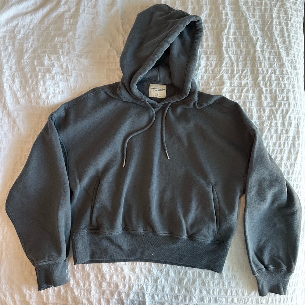 Abercrombie Gray Essential Sunday Hoodie